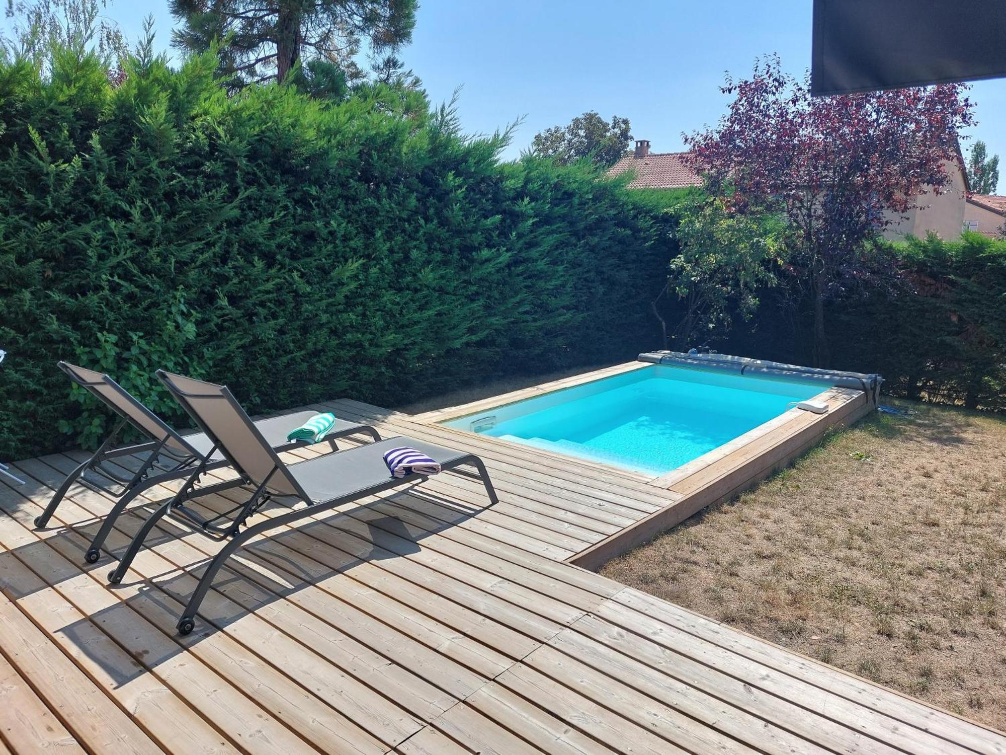 Sunny House - Villa 4 Chambres - Saint Genis Les Ollieres Zewnętrze zdjęcie